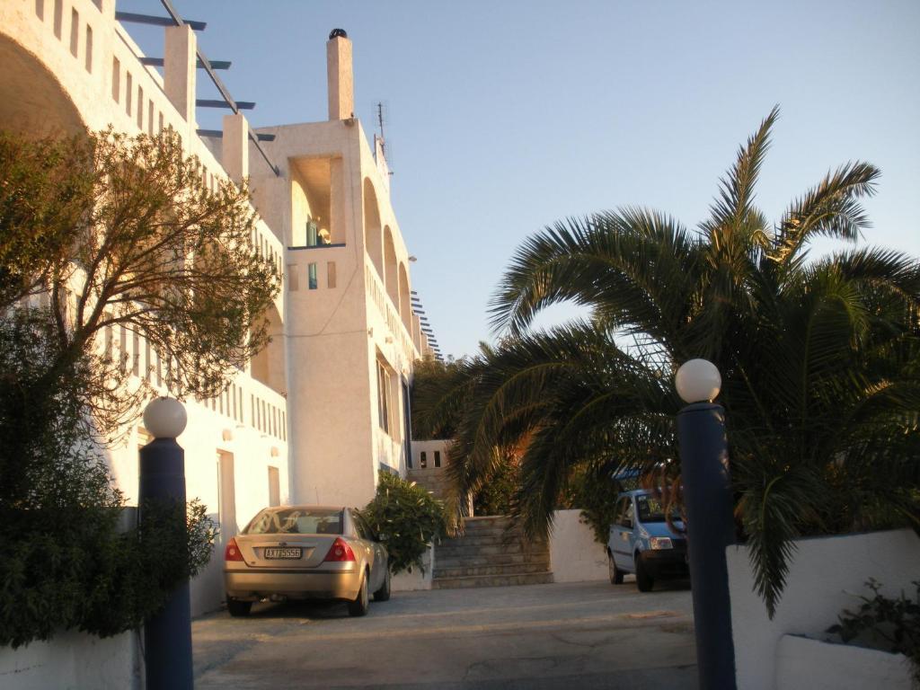 Hotel Kamari Masouri Exterior photo