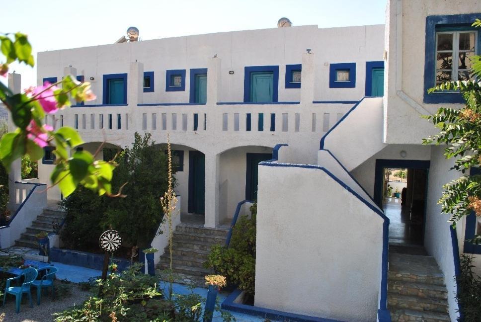 Hotel Kamari Masouri Exterior photo