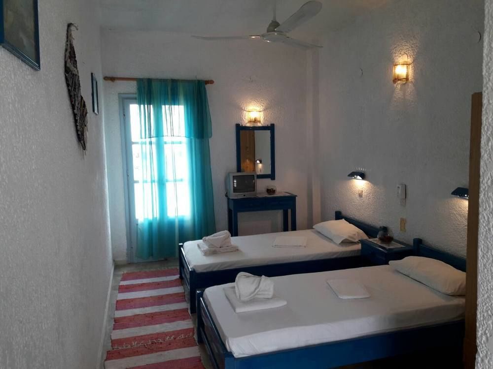 Hotel Kamari Masouri Exterior photo