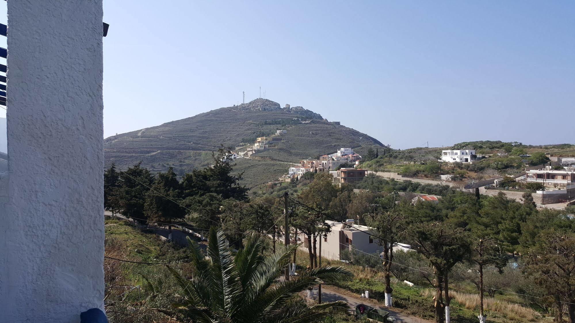 Hotel Kamari Masouri Exterior photo